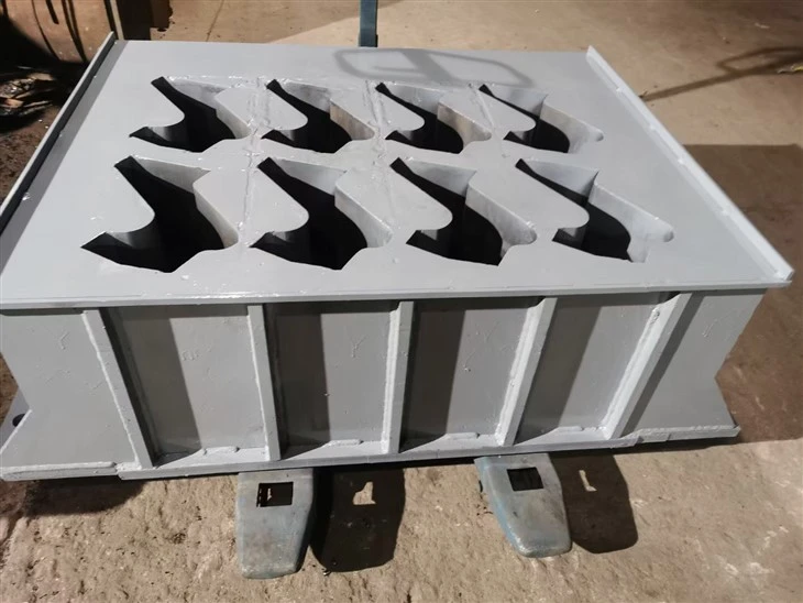 Hollow Concrete Block Moulds in China factory