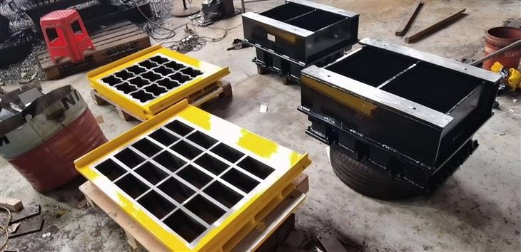 Hollow Concrete Block Moulds in China high quality