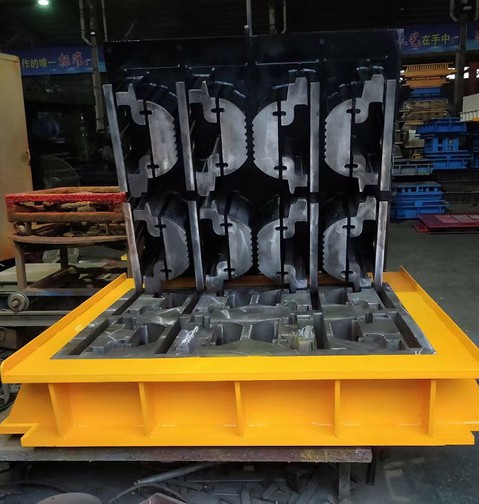 Interlock block mold Interlock block mold